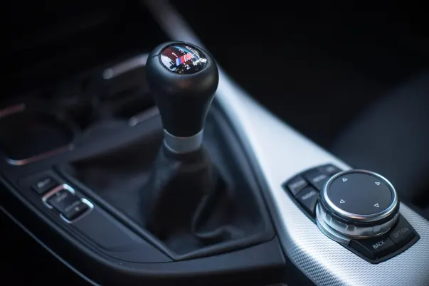 에이지드유알 카지노 안드로이드/iOS 앱